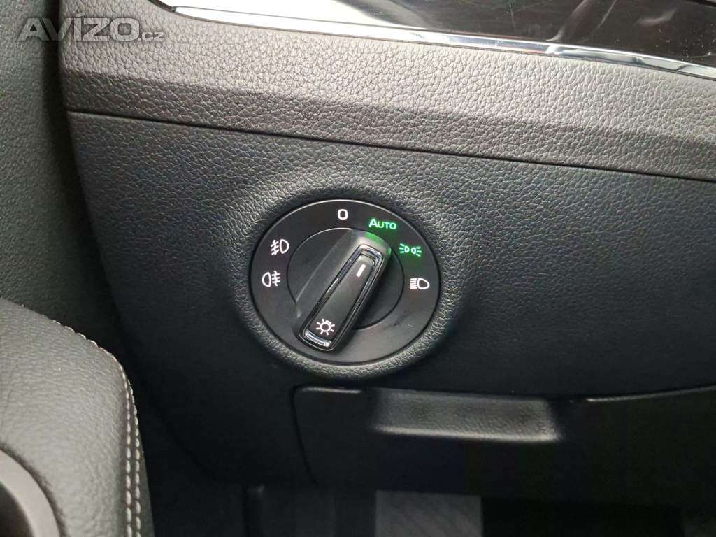 Foto inzerátu Skoda Superb 2.0 TDI