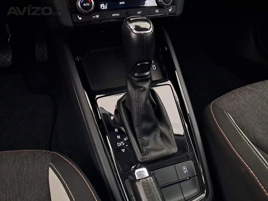 Foto inzerátu Skoda Kamiq 1.0 TSI