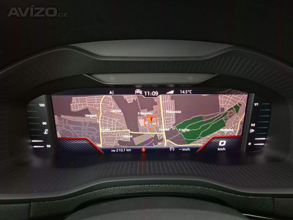 Foto inzerátu Skoda Karoq 1.5 TSI
