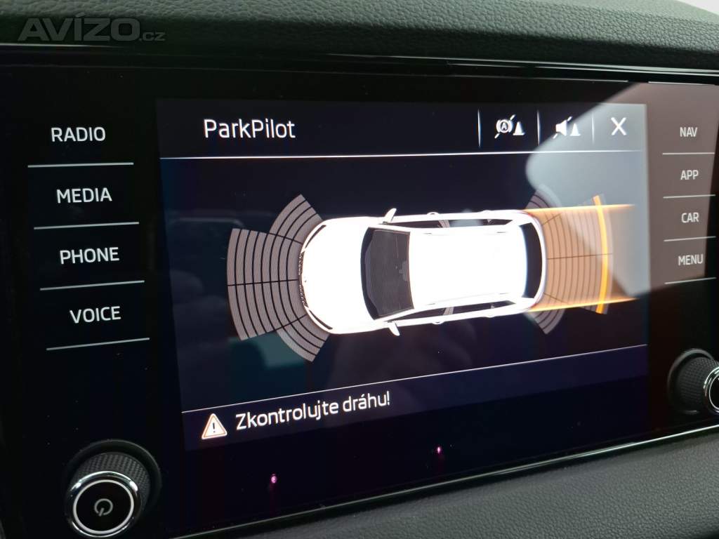 Foto inzerátu Skoda Karoq 1.5 TSI