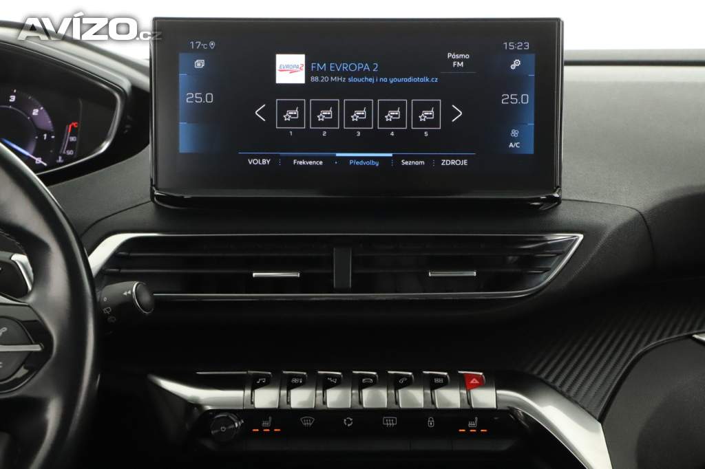 Foto inzerátu Peugeot 3008 1.5 BlueHDi