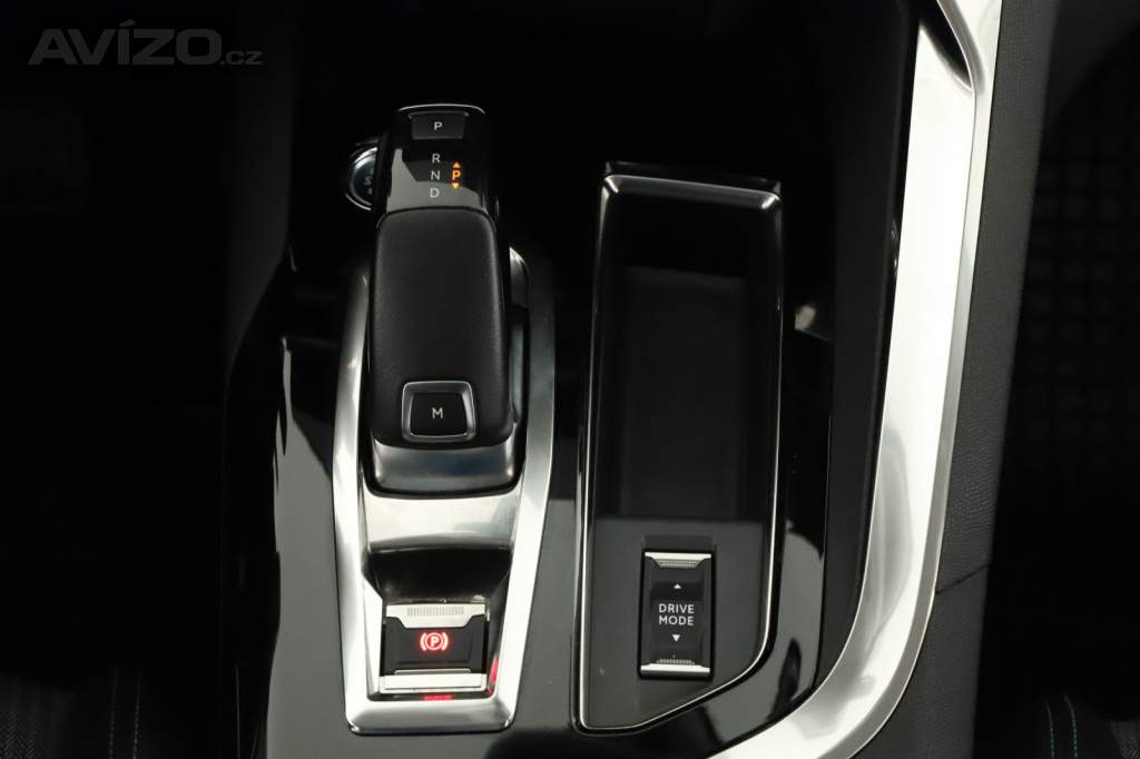 Foto inzerátu Peugeot 3008 1.5 BlueHDi