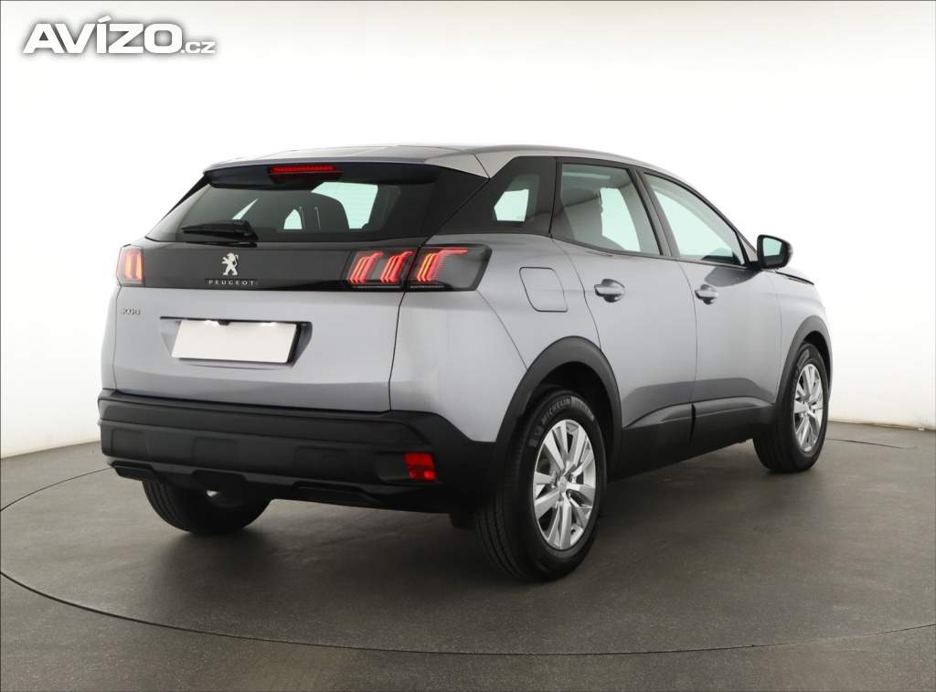 Foto inzerátu Peugeot 3008 1.2 PureTech
