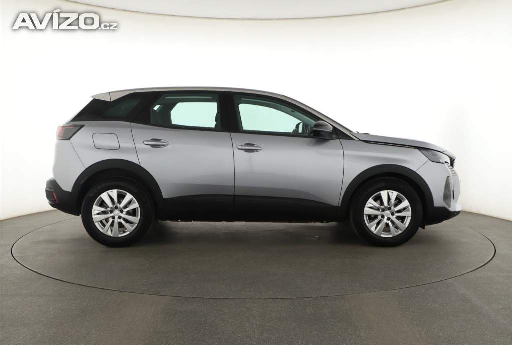 Foto inzerátu Peugeot 3008 1.2 PureTech