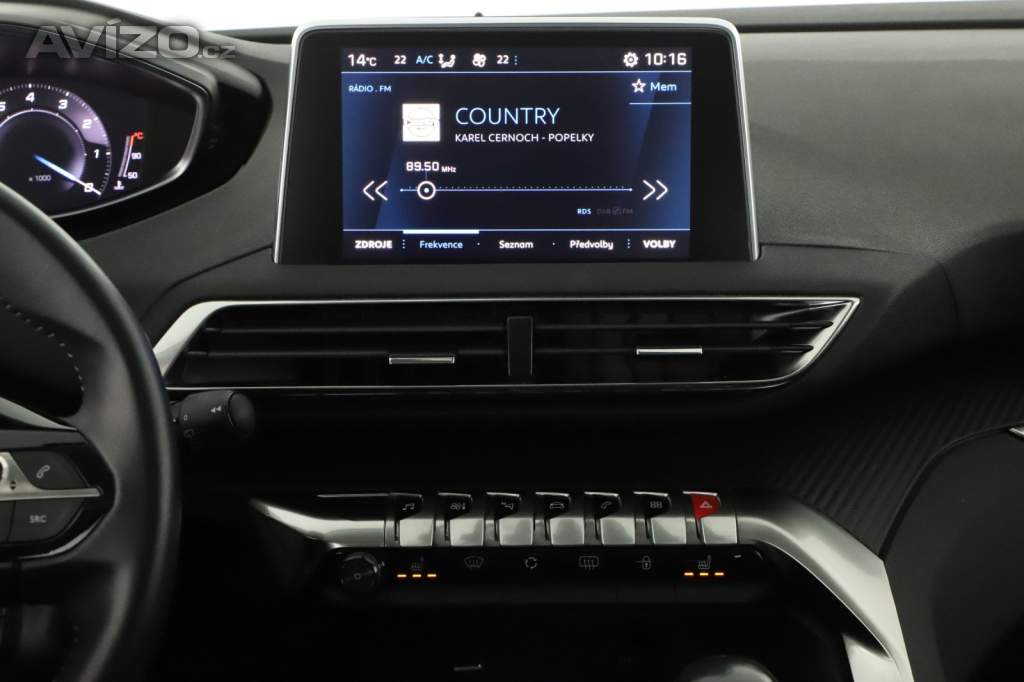 Foto inzerátu Peugeot 3008 1.2 PureTech