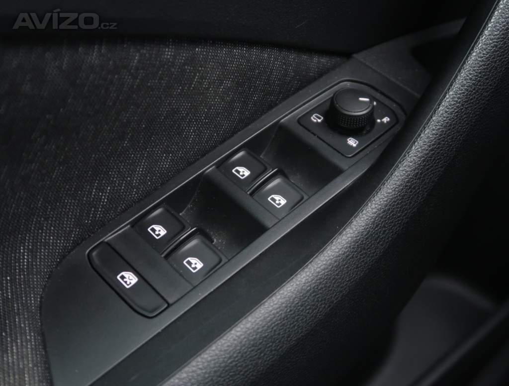 Foto inzerátu Skoda Kamiq 1.0 TSI
