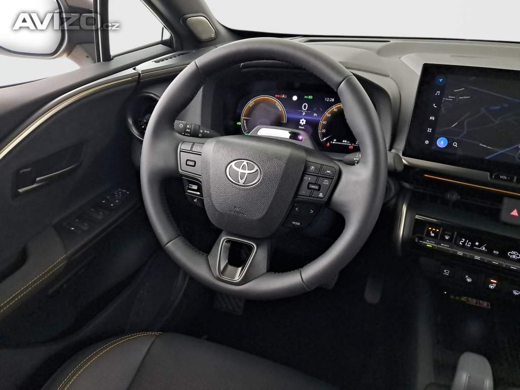 Foto inzerátu Toyota C-HR 2.0 Hybrid AWD