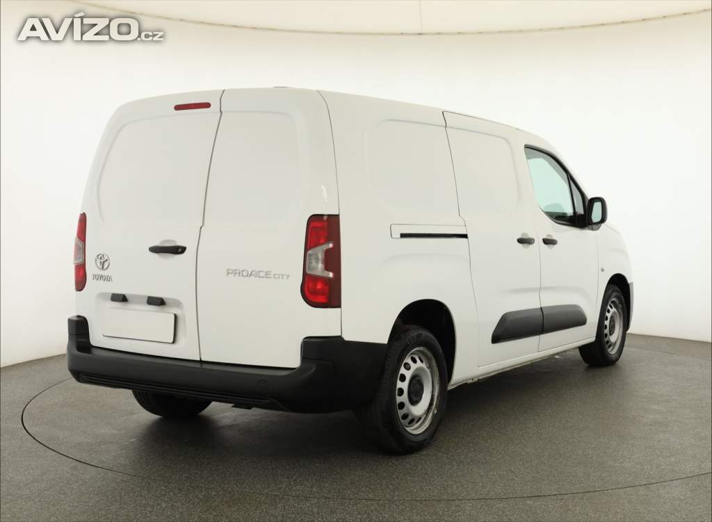 Foto inzerátu Toyota ProAce City 1.5 D-4D