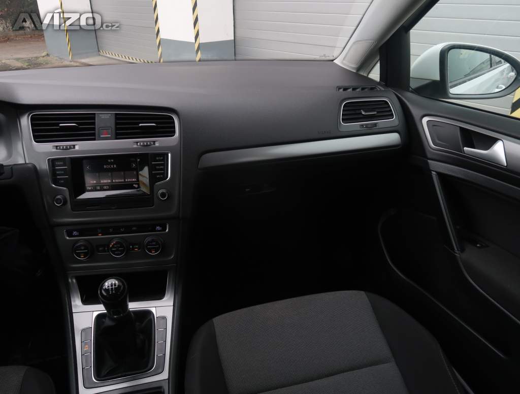 Foto inzerátu VW Golf 1.2 TSI