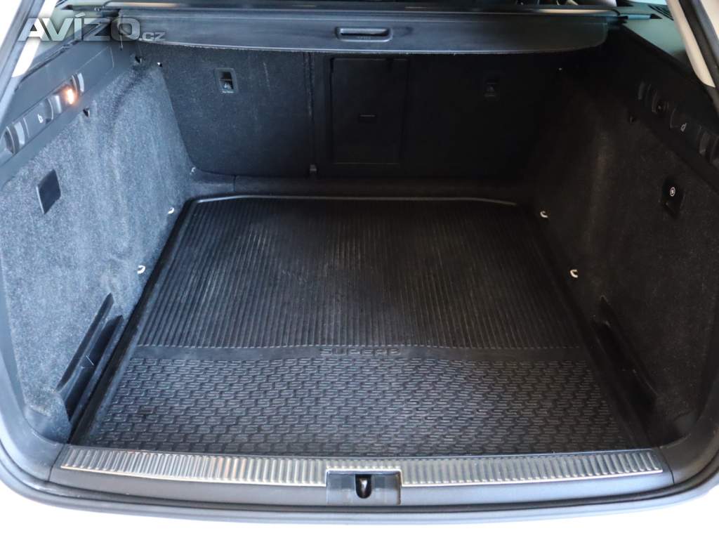 Foto inzerátu Skoda Superb 2.0 TDI