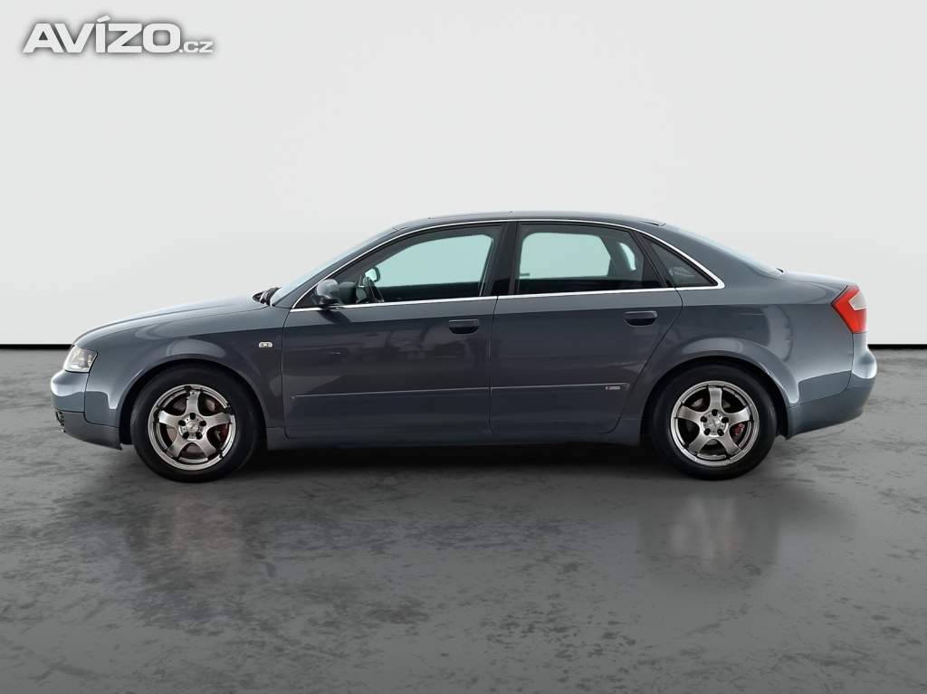 Foto inzerátu Audi A4 2.5 TDI