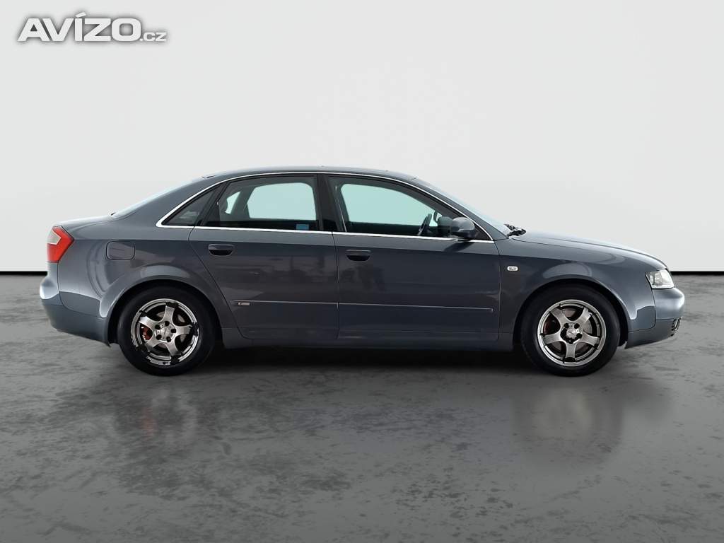 Foto inzerátu Audi A4 2.5 TDI