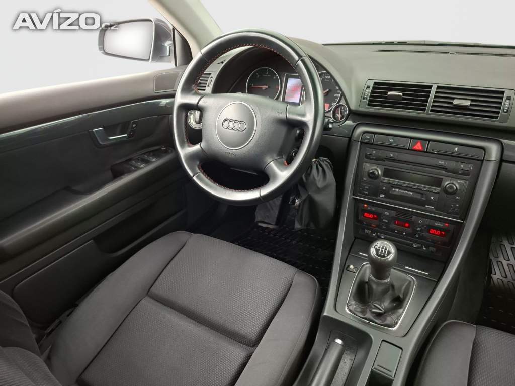 Foto inzerátu Audi A4 2.5 TDI