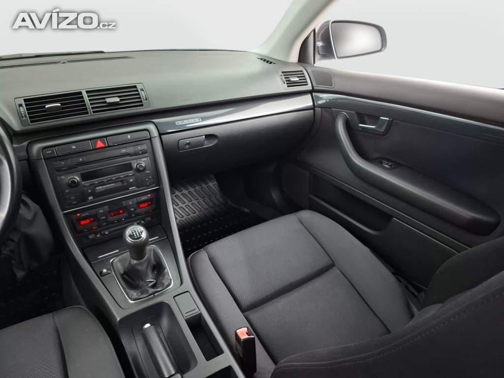 Foto inzerátu Audi A4 2.5 TDI