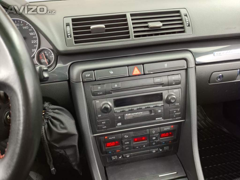 Foto inzerátu Audi A4 2.5 TDI