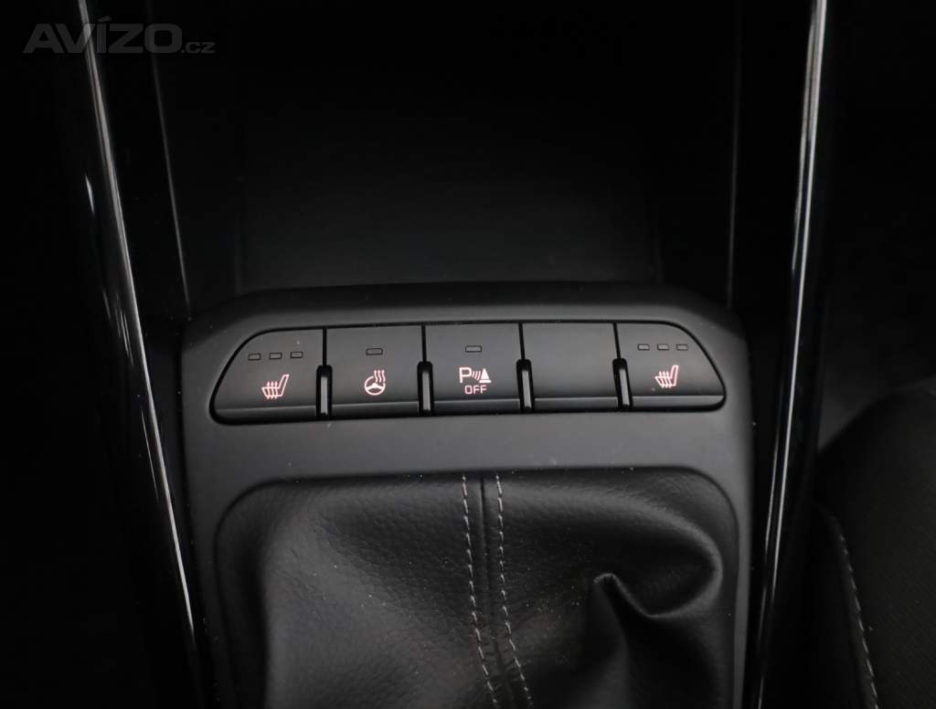 Foto inzerátu Kia Stonic 1.2 DPI
