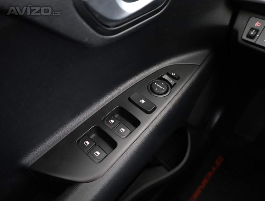 Foto inzerátu Kia Stonic 1.2 DPI