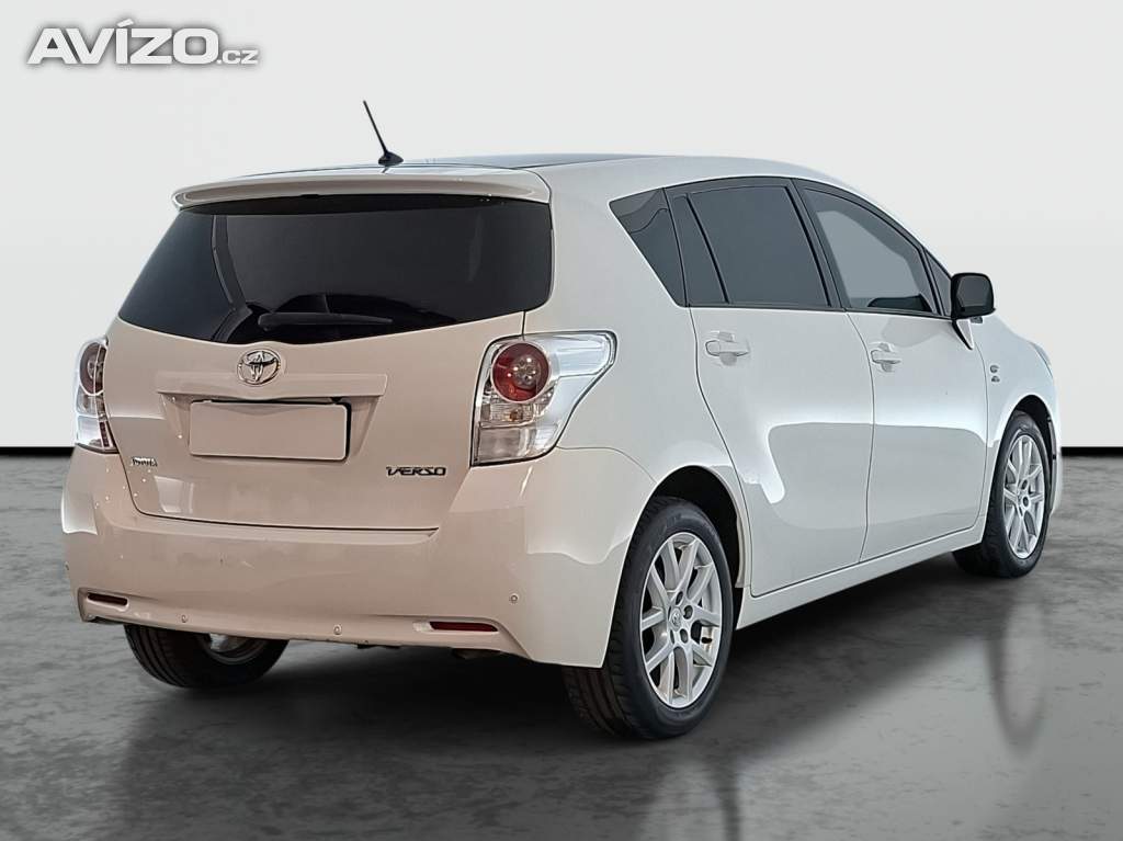 Foto inzerátu Toyota Verso 2.2 D-4D