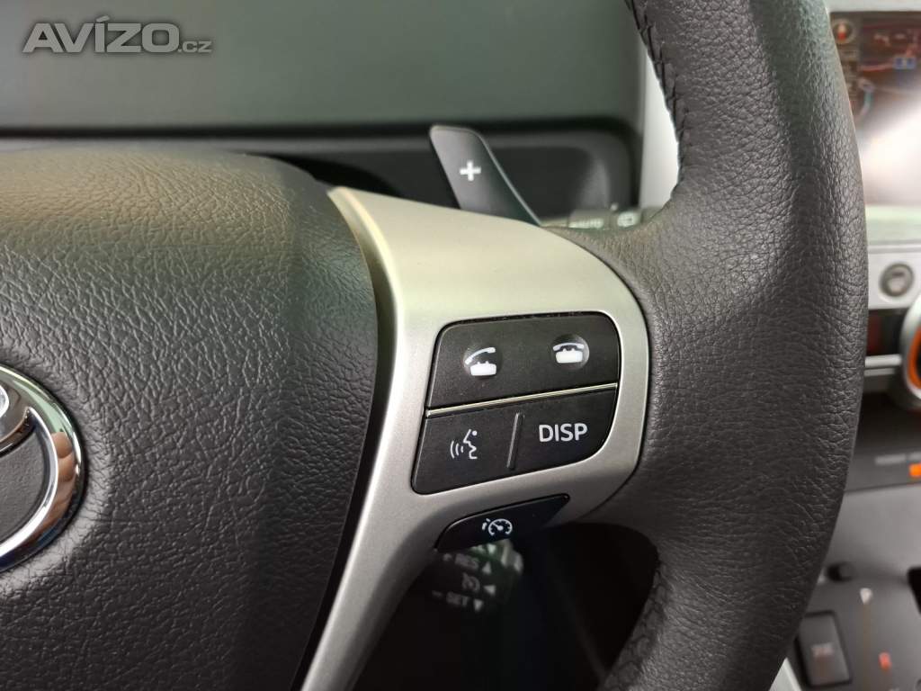 Foto inzerátu Toyota Verso 2.2 D-4D