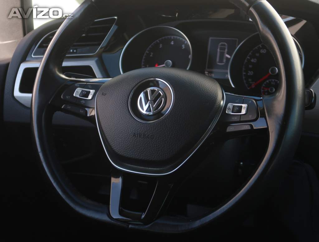 Foto inzerátu VW Touran 1.5 TSI
