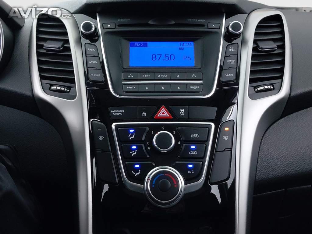 Foto inzerátu Hyundai i30 1.6 MPI