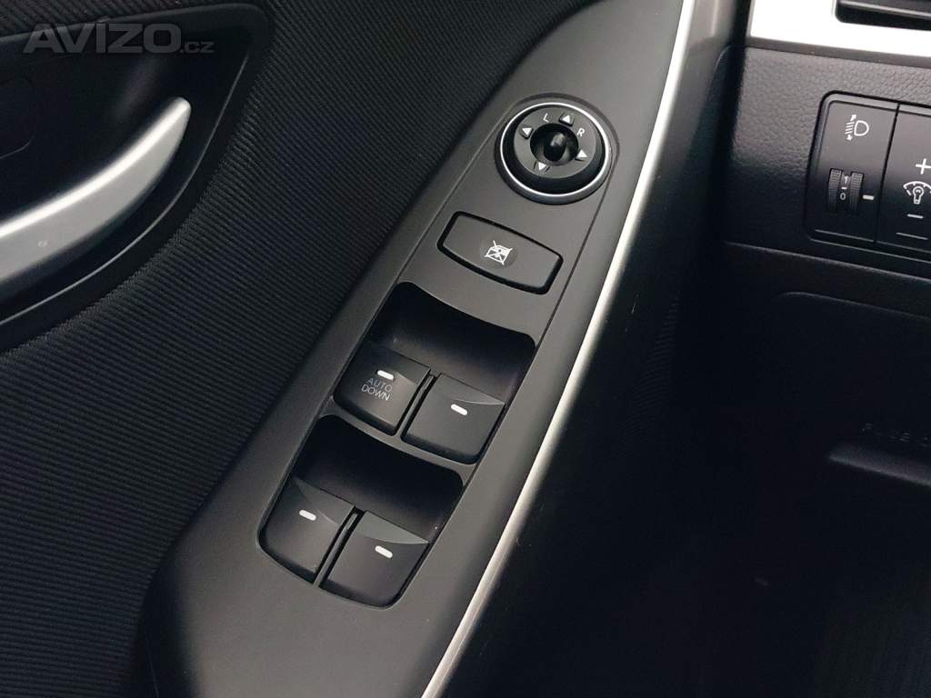 Foto inzerátu Hyundai i30 1.6 MPI