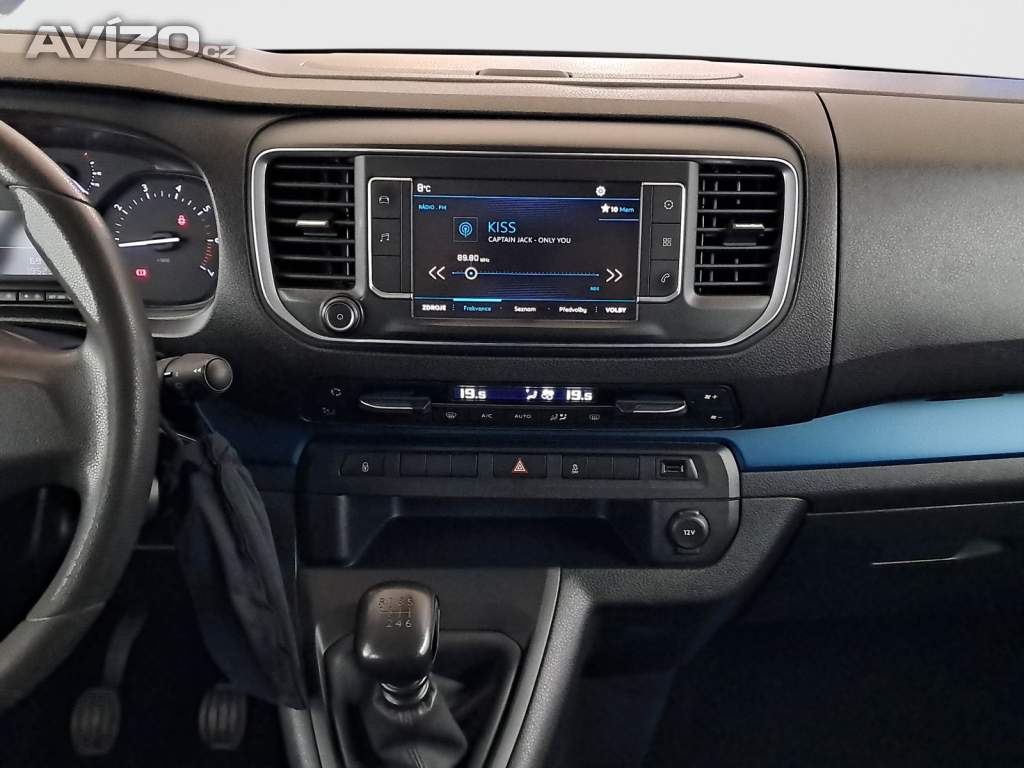 Foto inzerátu Peugeot Traveller 2.0 BlueHDi