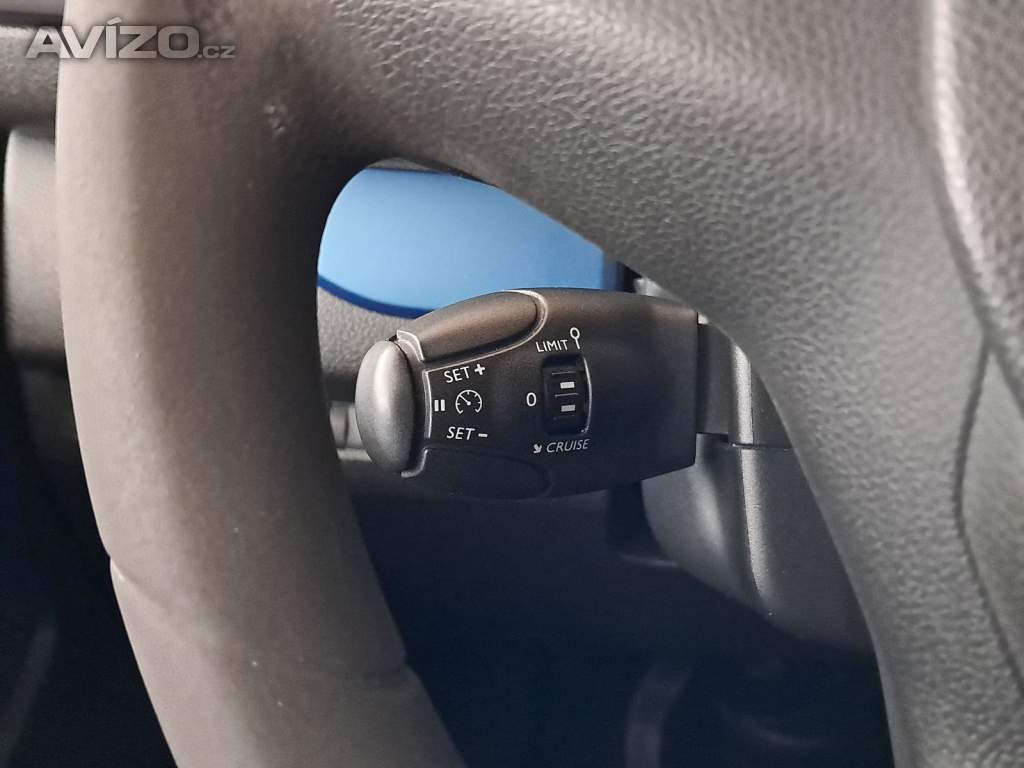 Foto inzerátu Peugeot Traveller 2.0 BlueHDi