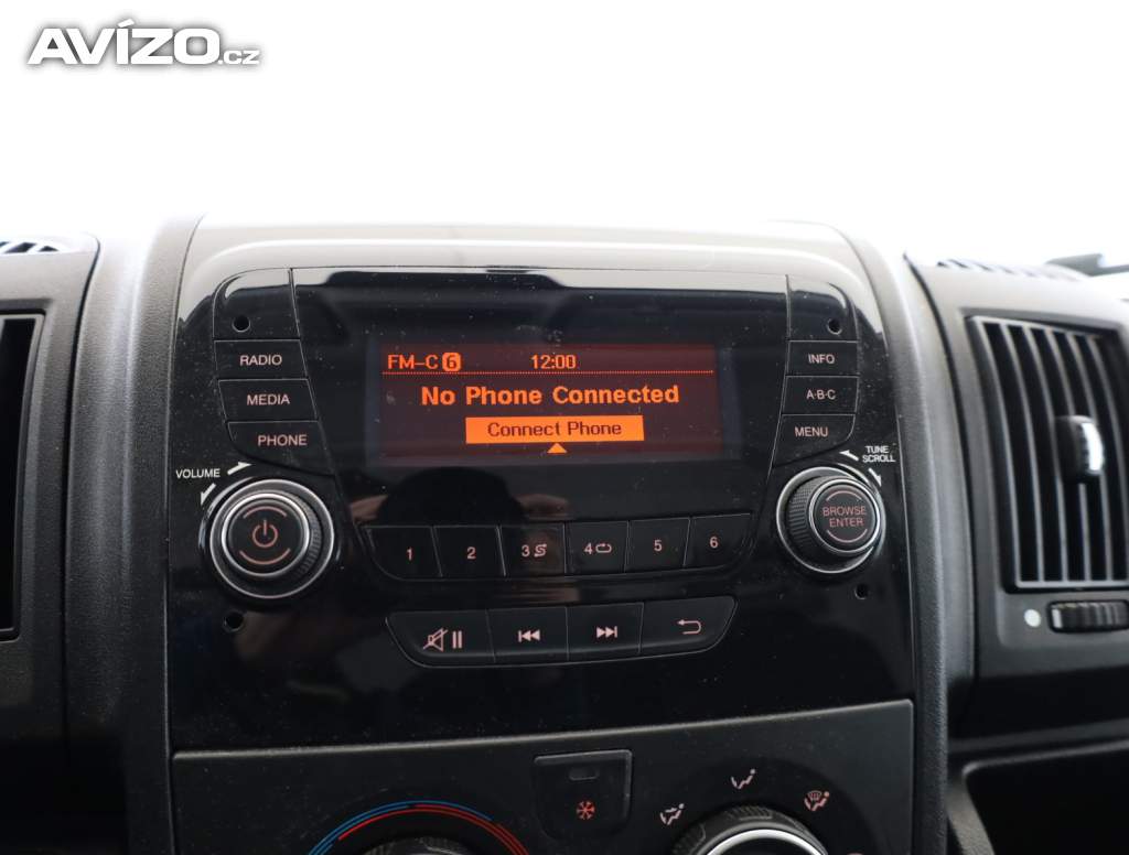 Foto inzerátu Citroen Jumper 2.0 BlueHDi