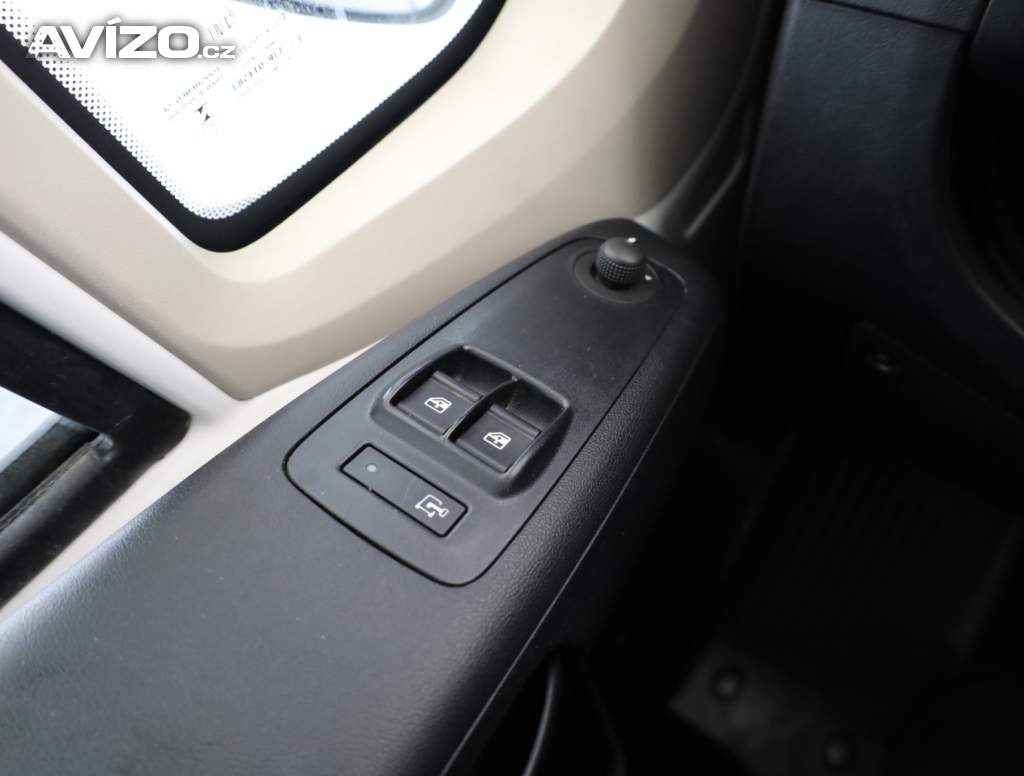 Foto inzerátu Citroen Jumper 2.0 BlueHDi