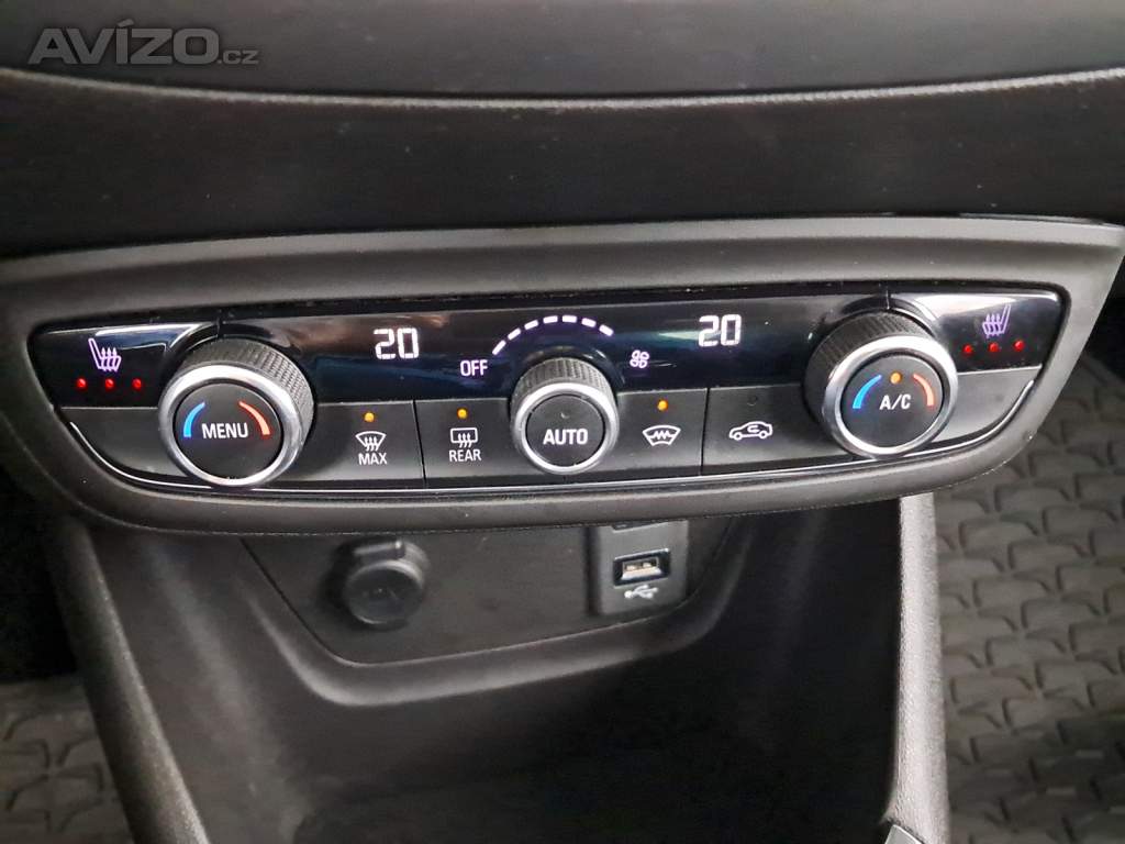 Foto inzerátu Opel Crossland 1.2 Turbo