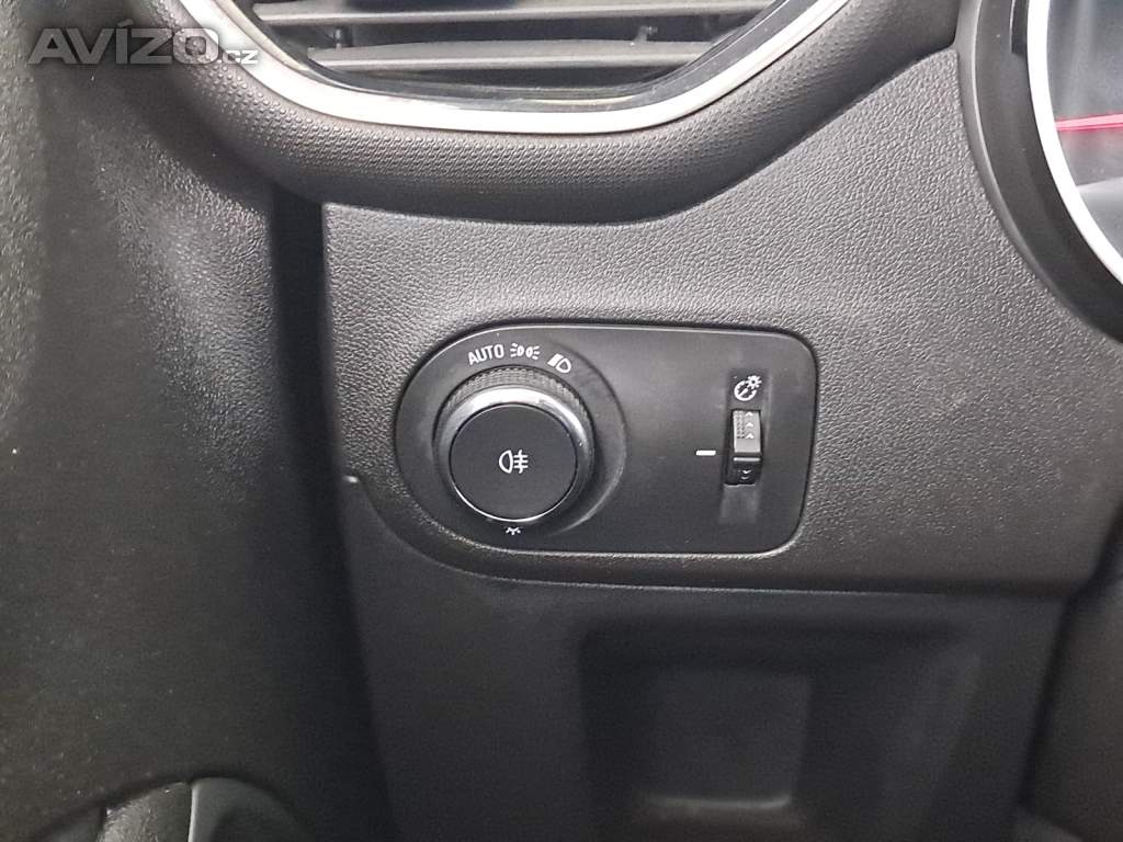Foto inzerátu Opel Crossland 1.2 Turbo