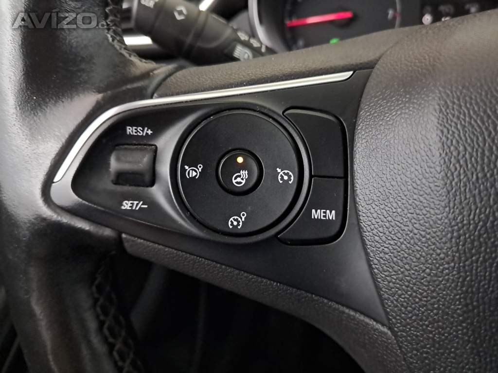 Foto inzerátu Opel Crossland 1.2 Turbo