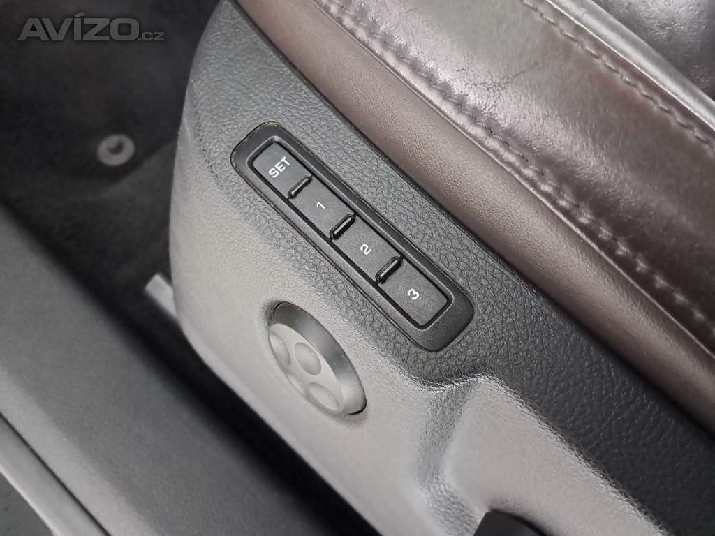 Foto inzerátu Skoda Superb 2.0 TDI