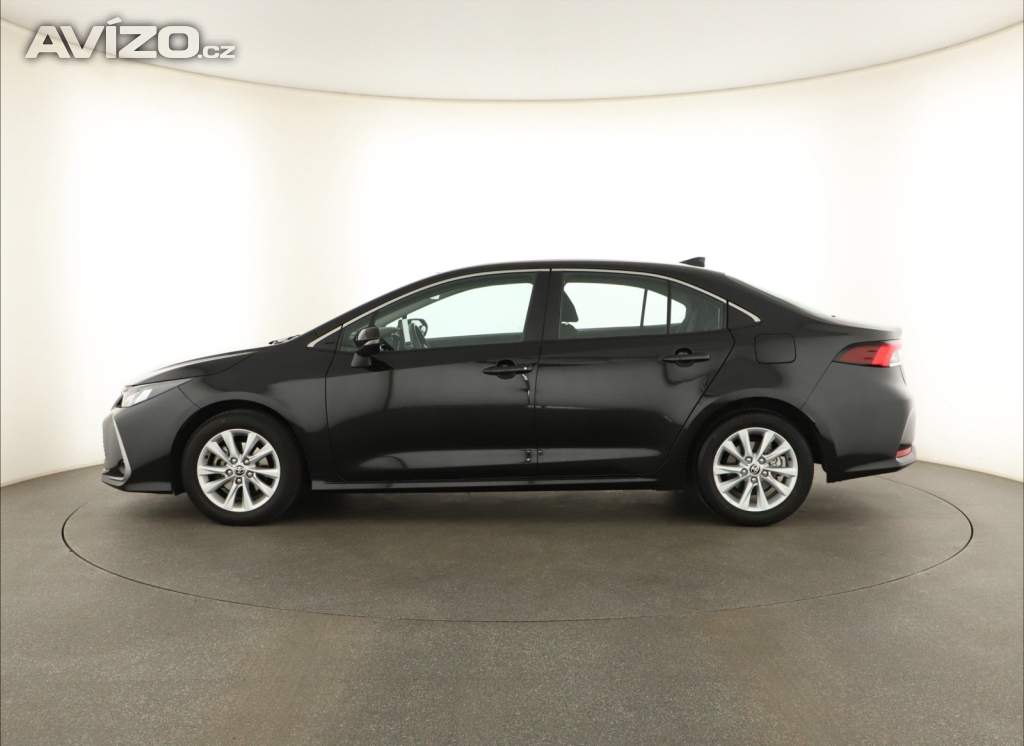 Foto inzerátu Toyota Corolla 1.8 Hybrid