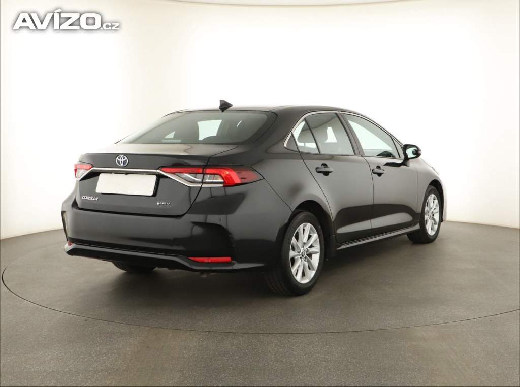 Foto inzerátu Toyota Corolla 1.8 Hybrid