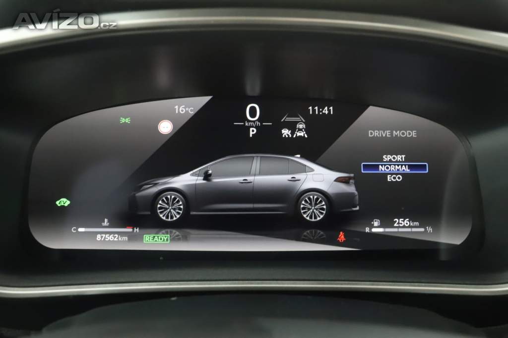 Foto inzerátu Toyota Corolla 1.8 Hybrid