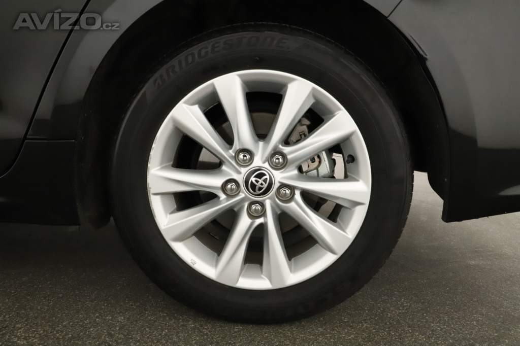 Foto inzerátu Toyota Corolla 1.8 Hybrid