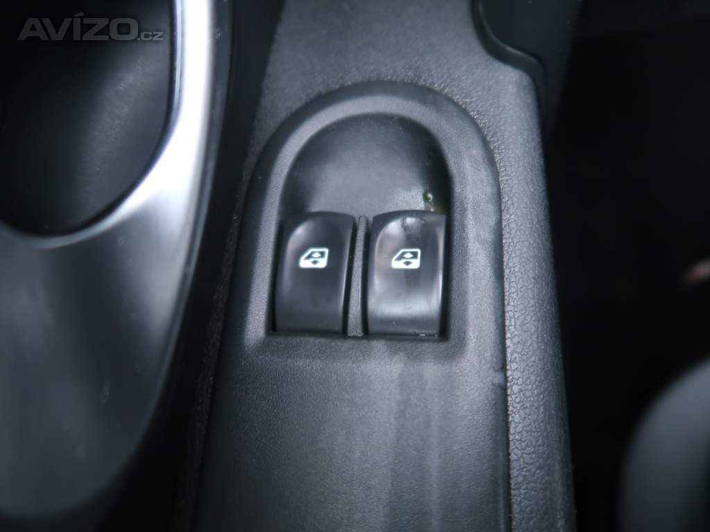 Foto inzerátu Renault Clio 1.2 16V