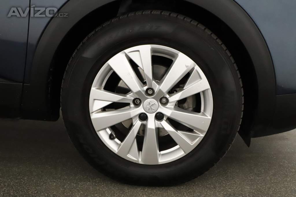 Foto inzerátu Peugeot 5008 1.5 BlueHDi