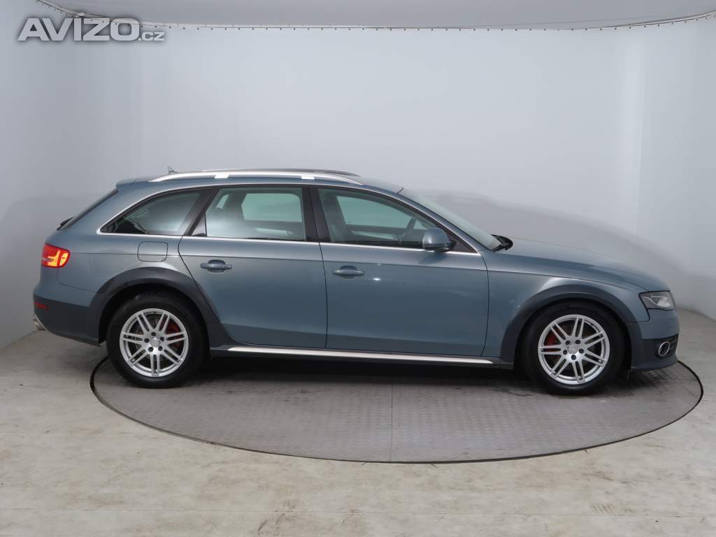 Foto inzerátu Audi A4 Allroad 3.0 TDI