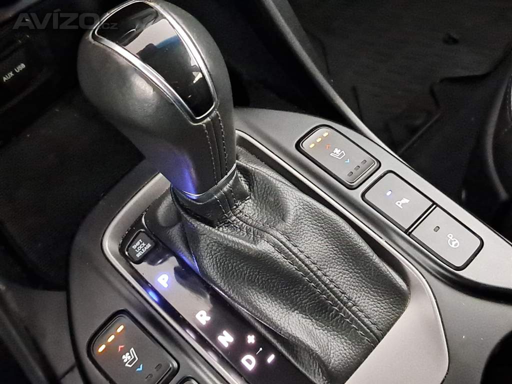 Foto inzerátu Hyundai Grand Santa Fe 2.2 CRDi
