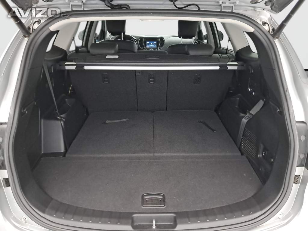 Foto inzerátu Hyundai Grand Santa Fe 2.2 CRDi