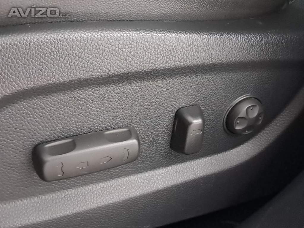 Foto inzerátu Hyundai Grand Santa Fe 2.2 CRDi