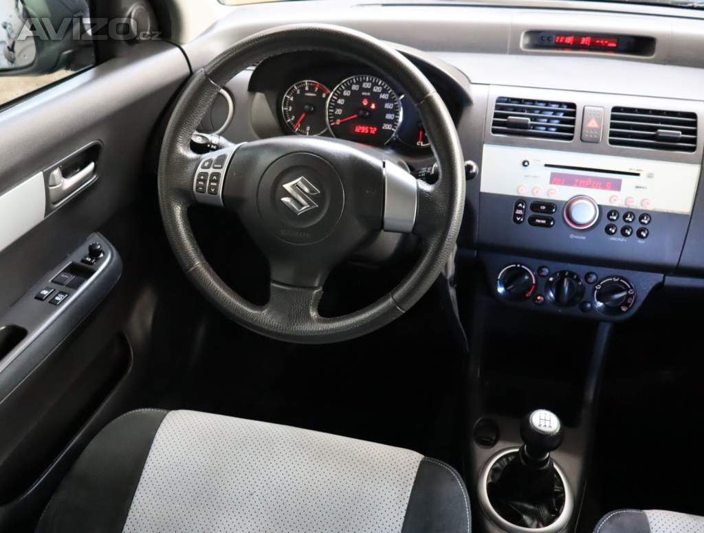 Foto inzerátu Suzuki Swift 1.3