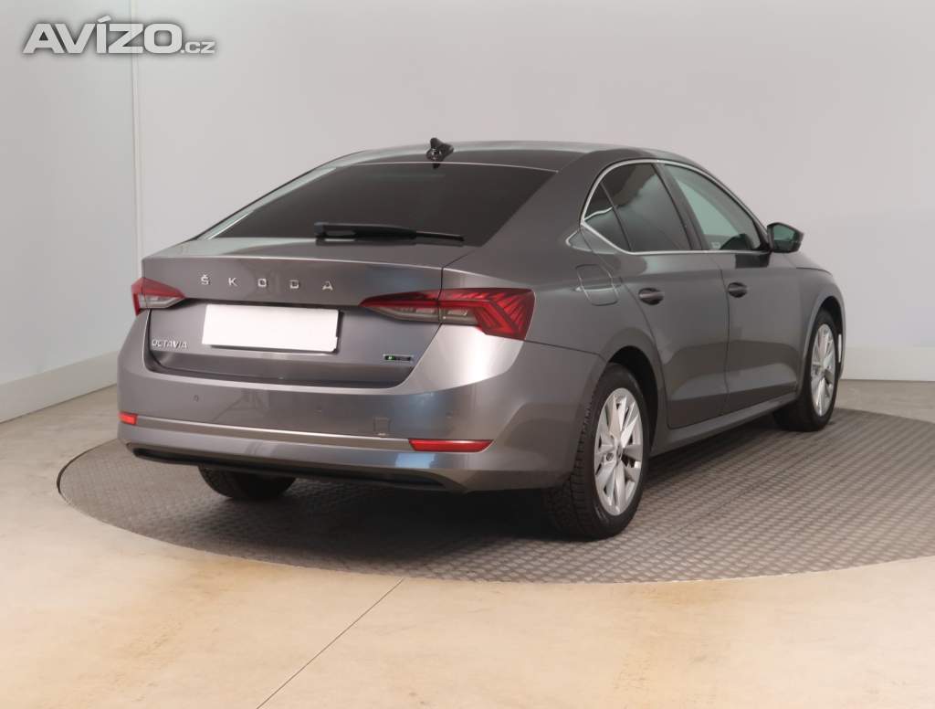 Foto inzerátu Skoda Octavia 1.5 TSI e-tec