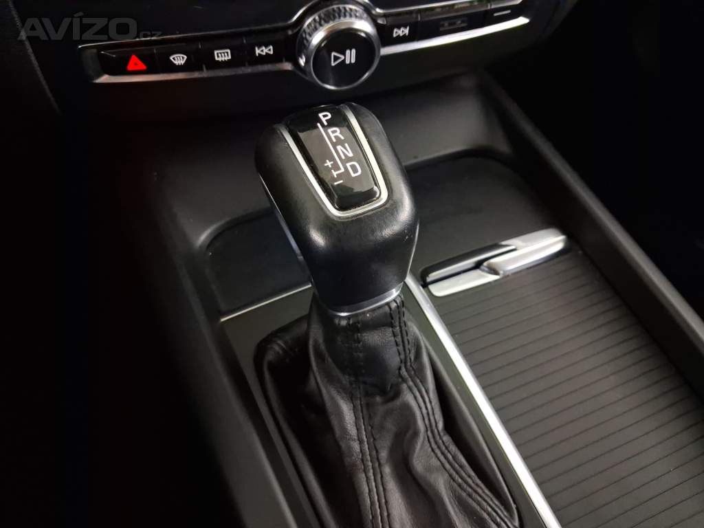Foto inzerátu Volvo XC60 D4