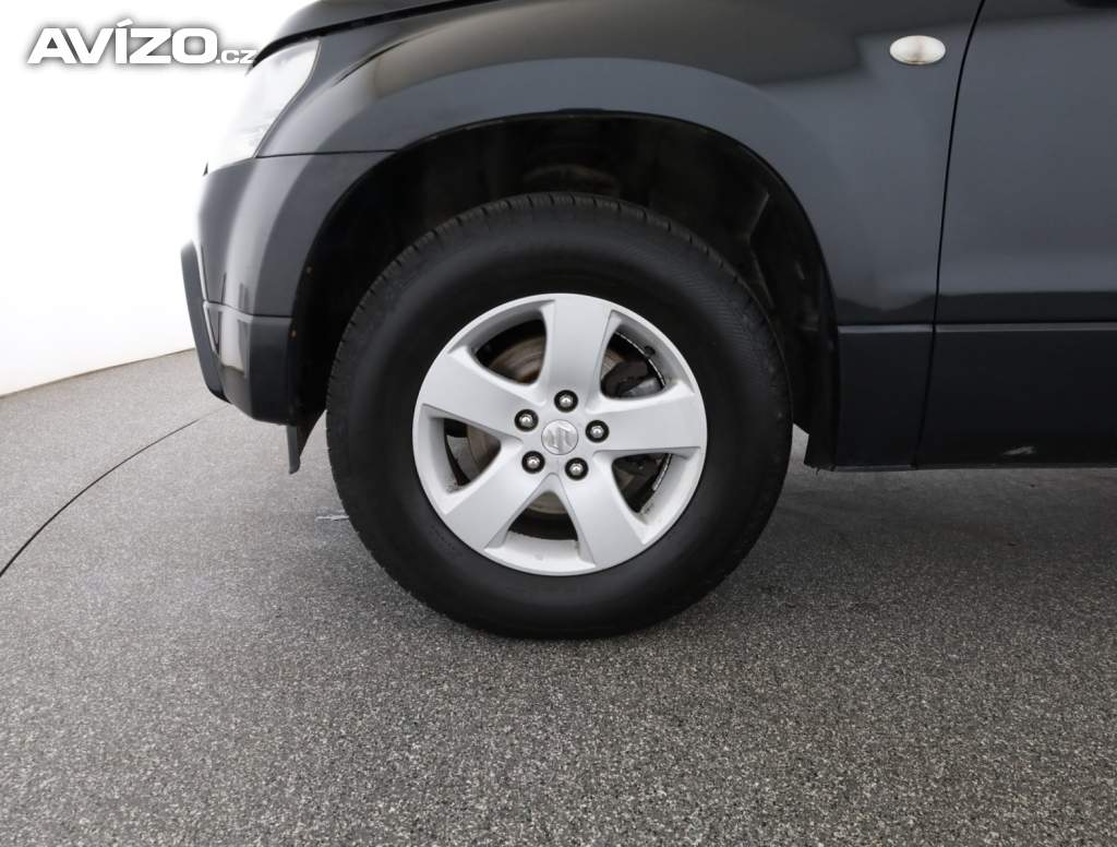 Foto inzerátu Suzuki Grand Vitara 2.0