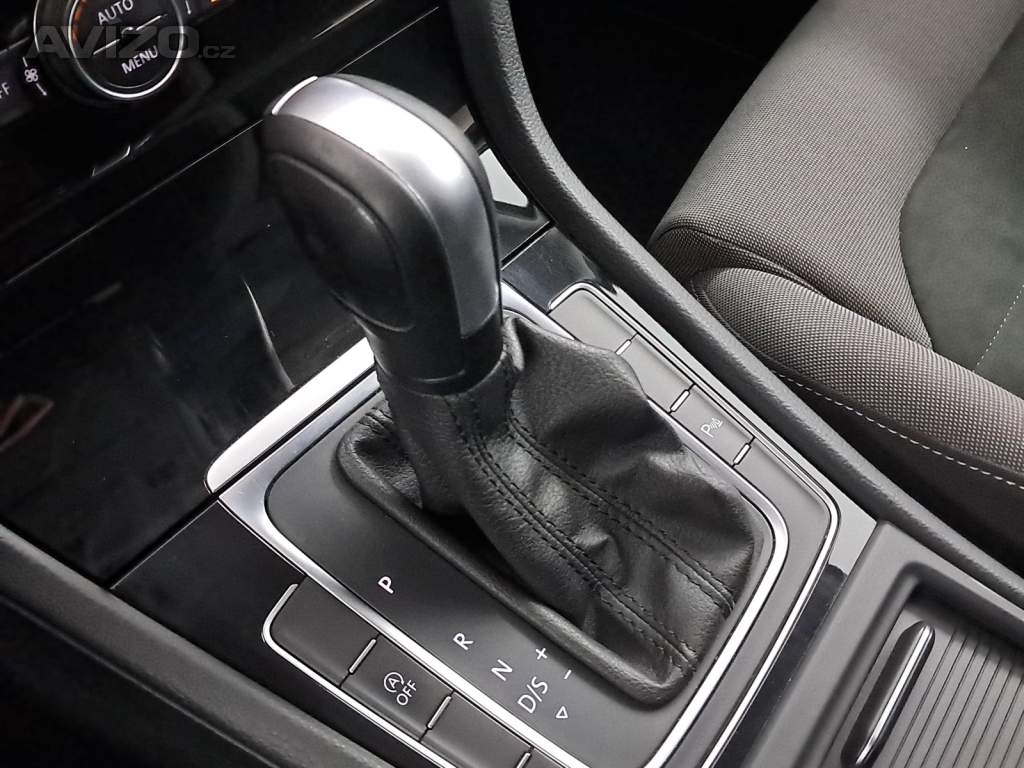 Foto inzerátu VW Golf 1.5 TSI