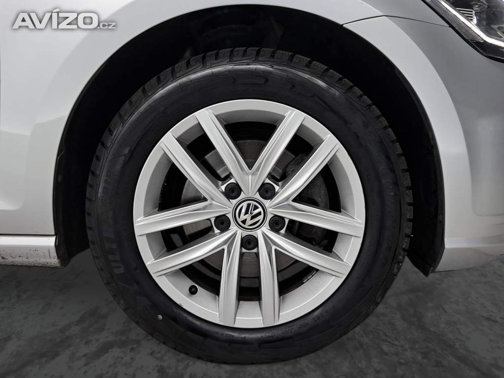 Foto inzerátu VW Golf 1.5 TSI